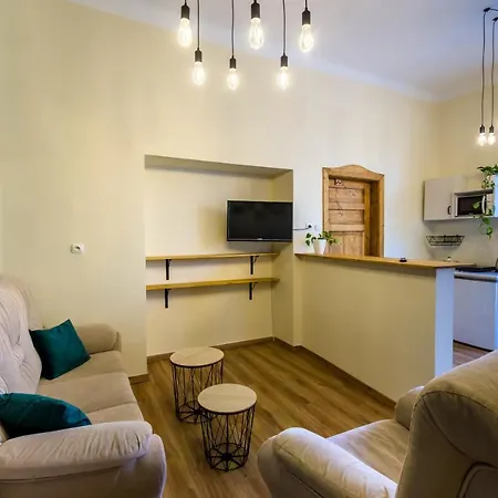 Zychoniowka * זקופאנה