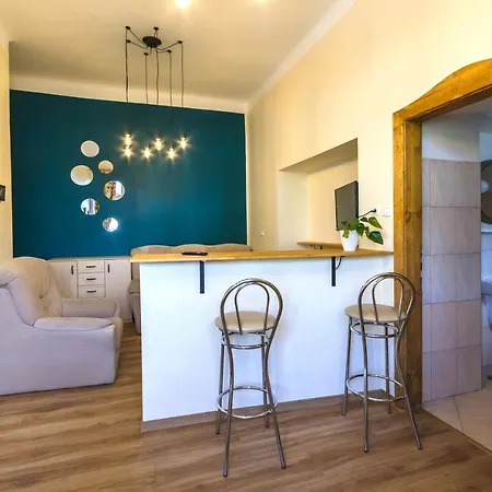 Zychoniowka Apartment